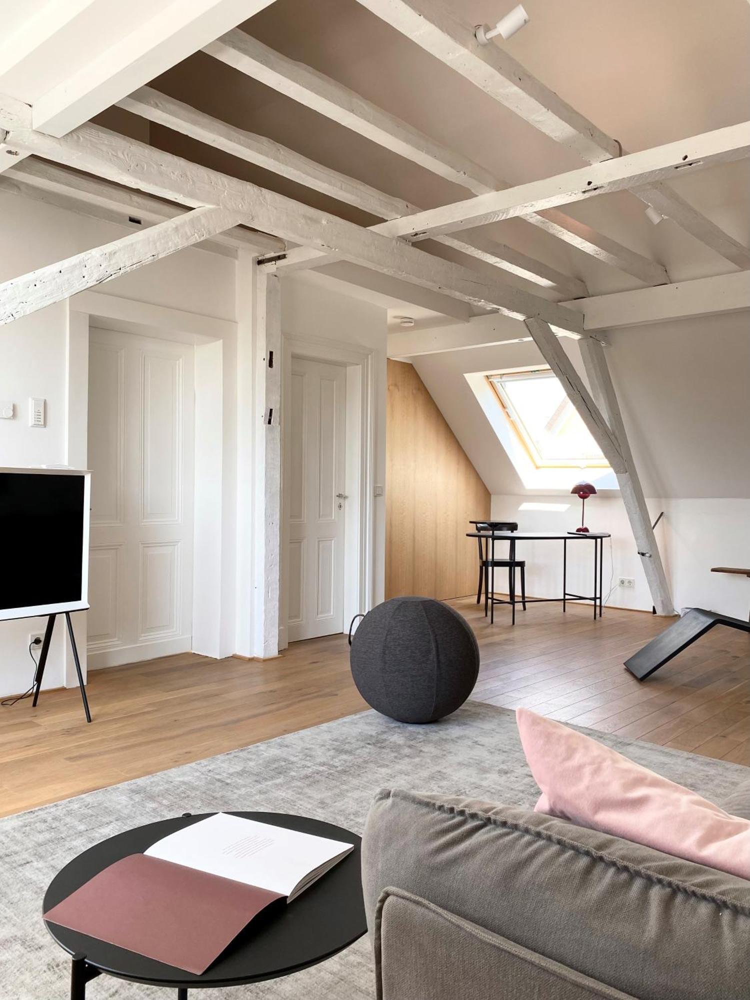 Zehuus Mit Domblick Und Dachterrasse Apartment Cologne Exterior photo